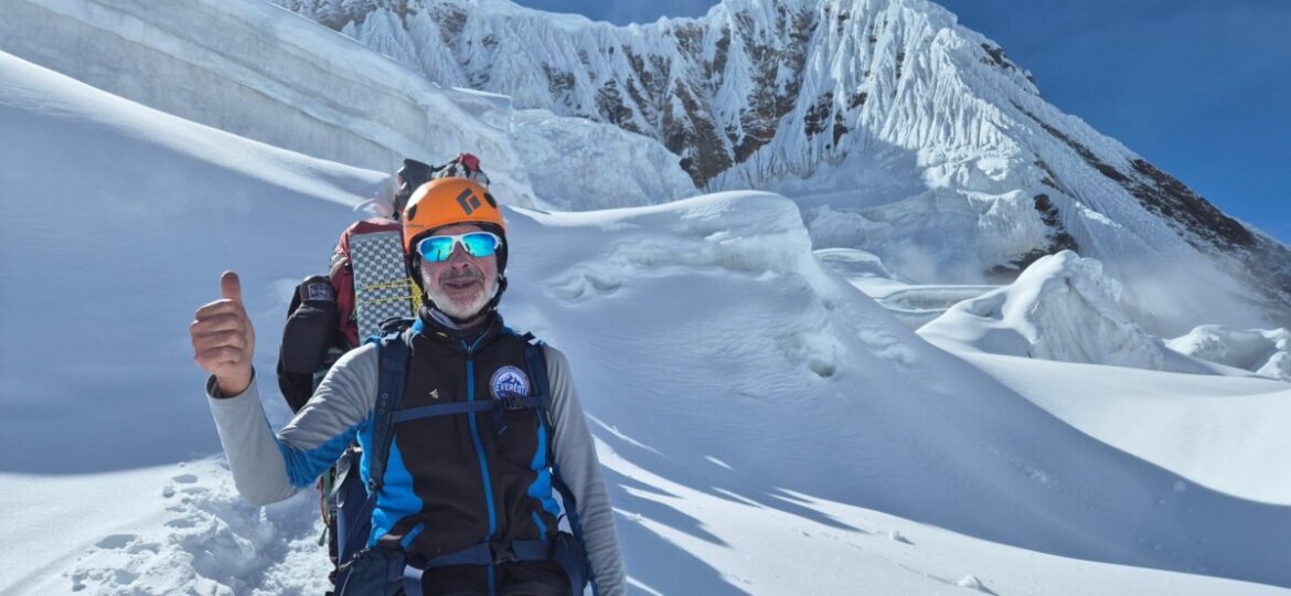 Ernesto Macera Mascitelli sfida gli 8.167 metri del Dhaulagiri.